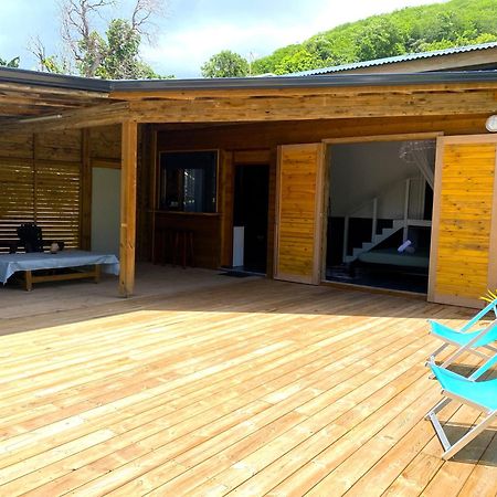 Charmant Bungalow Tout Confort Climatise - Terrasse Et Acces Plage ! Deshaies Exterior foto